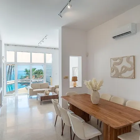 וילה Coral Bay With Sea View