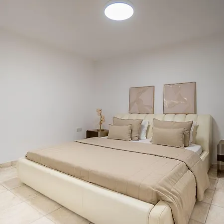 Coral Bay With Sea View פאהיה